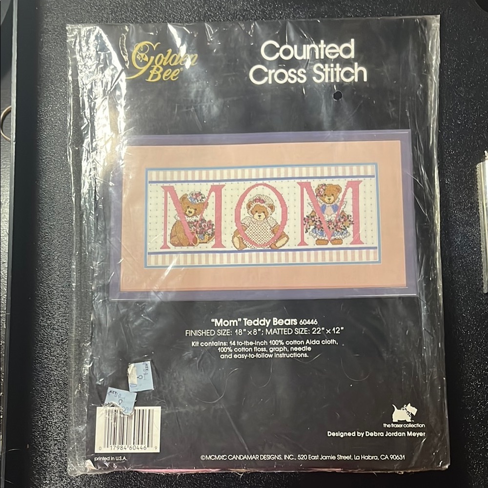 'Mom' Teddy Bears Counted Cross Stitch Kit